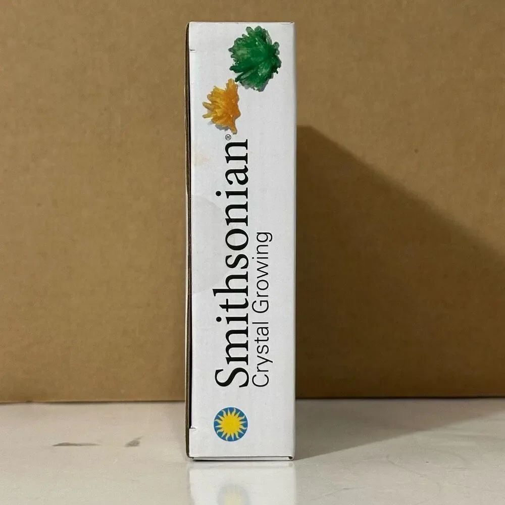 Smithsonian Crystal Growing STEM Kit - Picture 4 of 13